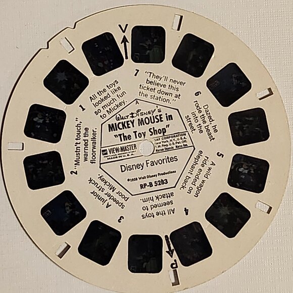 Walt Disney's MICKEY MOUSE in The Toy Shop The Brave Little Tailor View Master - Picture 2 of 4